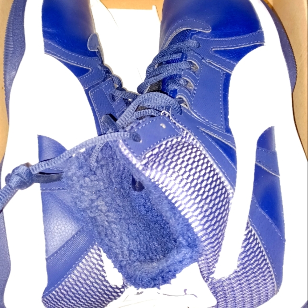 PUMA Rebound Street Evo Fur shoes Size 9.5 worn once